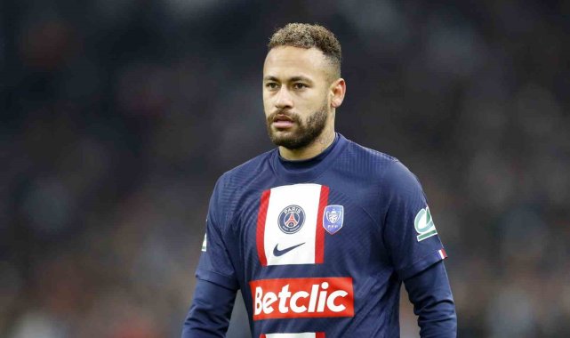 Merih Demiral: "Neymar da depremzedelere katkıda bulunmak istiyor