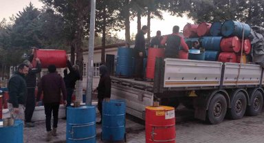 Meslek liselileri deprem bölgesi için soba ve hijyen maddesi üretti