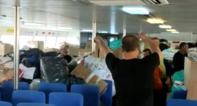 Rodos'tan Marmaris'e depremzedeler içim yardımlar sürüyor
