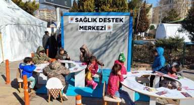 Samsun Büyükşehir Belediyesi afet bölgesinde "Çocuk Oyun Evi" kurdu