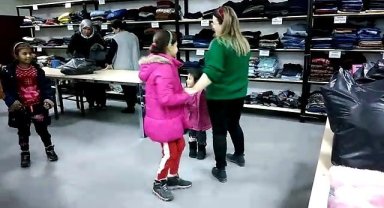 Sındırgı'da depremzedelerin tüm ihtiyaçlar karşılanıyor