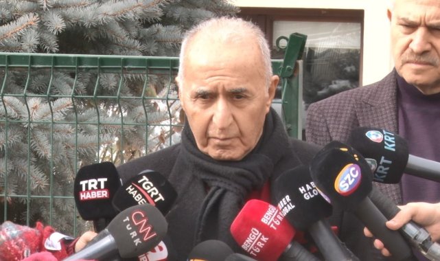 Siyasilerden eski CHP Genel Başkanı Baykal'ın evine taziye ziyareti