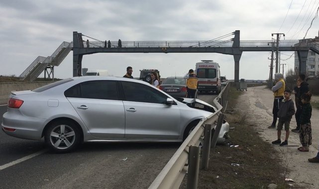 Tekirdağ'da ambulans ile otomobil çarpıştı: 2 yaralı