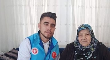 Umre ziyareti için biriktirdiği parayı depremzedelere bağışladı