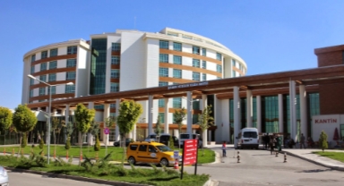 Yaralı depremzedeler Karaman'da tedavi altına alındı