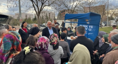 Ak Parti'den Tatlı İkramı
