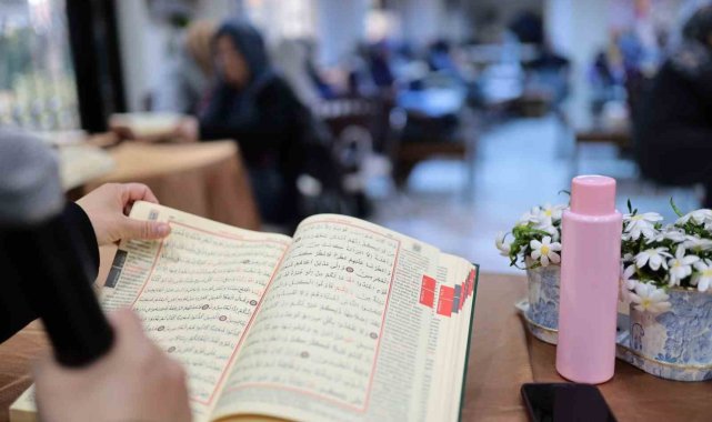 Aksaray'da kadınlara özel mukabele programı