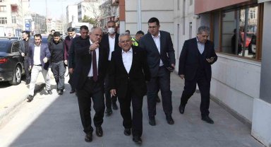 Başkan Büyükkılıç'tan Yahyalı'da yatırım değerlendirme toplantısı