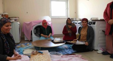 Depremzedeler Kayseri'nin lezzetlerini tattı