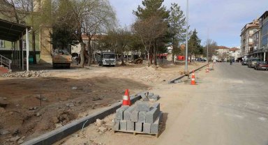 Karaman'da park yenileme ve bakım çalışmaları başladı