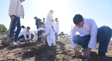 Karatay Belediyesinden "Lavanta Kokulu Okullar" projesi