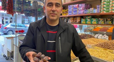 Kayseri'de Ramazan'da hurma satışları arttı