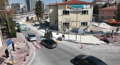 Konya Büyükşehir'den Demiryolu Caddesinde trafiği rahatlatacak düzenlemeler