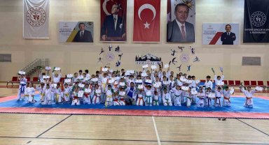Kuşak terfi sınavı nefes kesti