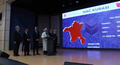 Milyonlarca hacı adayının bekleyişi sona erdi, 2023 hac kuraları çekilmeye başlandı