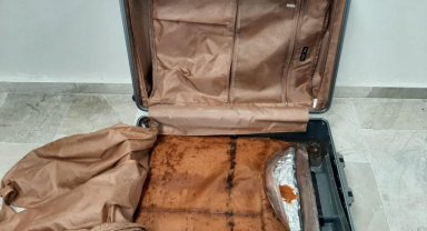 Narkotik köpeği 'Resim' ile yapılan aramada 4,5 kilo esrar ele geçirildi