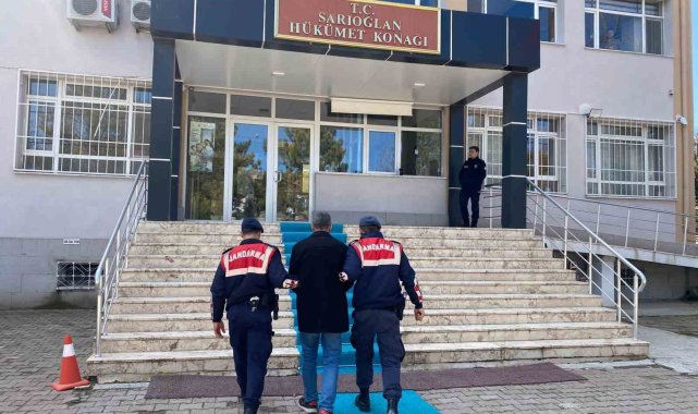Uyuşturucu taciri jandarma kaçamadı