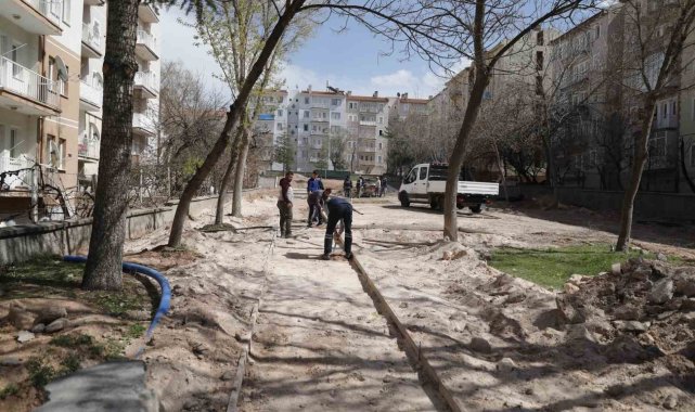 2000 Evler Mahallesi'nde park yenileniyor