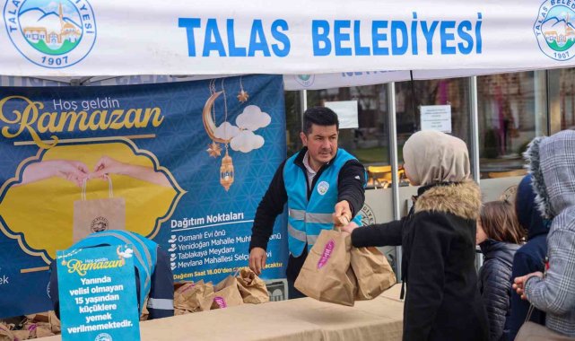 'Biz pişirelim, siz ulaştırın' gönüllere dokunuyor