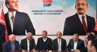 Bakan Akar, CHP ve İYİ Parti il başkanlıklarını ziyaret etti