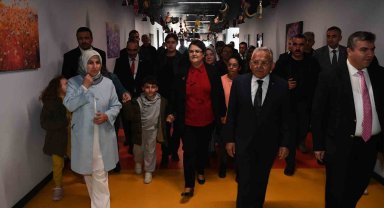 Bakan Yanık'tan Başkan Büyükkılıç'a "örnek proje" teşekkürü
