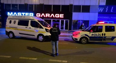 Kayseri'de 14. kattan düşen şahıs hayatını kaybetti