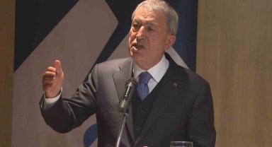 Milli Savunma Bakanı Akar'dan 'terörle mücadele' vurgusu