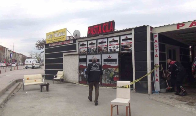 Oto yıkamacıda çıkan tartışma kanlı bitti: 2 yaralı