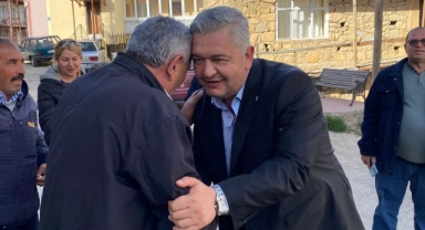 Taşeli'nin tek liste başı adayı Atilla Zorlu'ya büyük ilgi