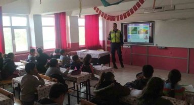 Yozgat'ta öğrencilere trafik eğitimi verildi
