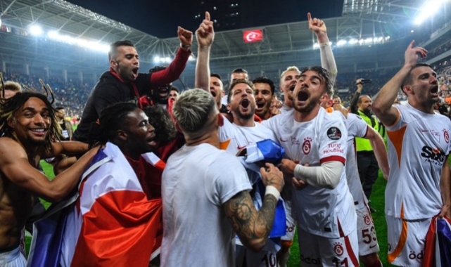 Süper Lig'de şampiyon Galatasaray!