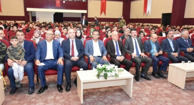 Tarihe Altın Harflerle Yazılmış Şanlı Zaferin 570’inci Yılı Kutlandı