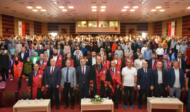 Kmü’de Mezuniyet Törenleri Başladı
