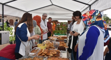 Özel Öğrencilerden Özel Yılsonu Sergisi