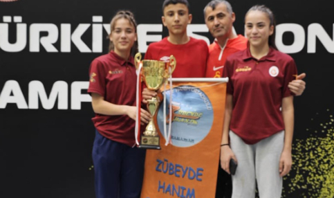 KARAMAN ATLETİZM TAKIMI BURSA’DAN MADALYALARLA DÖNDÜ