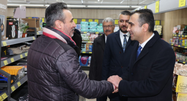Başkan Kalaycı K. Karabekir Paşa Caddesi Esnaflarını Gezdi