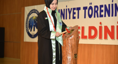 KMÜ'DE ÖĞRENCİLER KEP ATTI