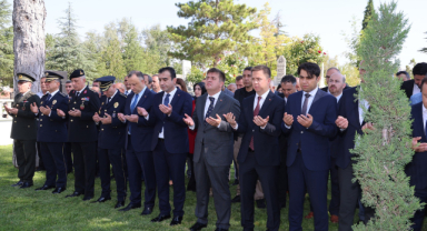 15 TEMMUZ’DA ŞEHİTLER TÖRENLE ANILDI