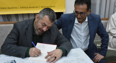 İsmail Kılıçaslan’dan Edebiyat ve Hayat Dolu Bir Söyleşi