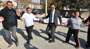 Engelleri Sevgiyle Aşan Öğrenciler Büyük Beğeni Topladı