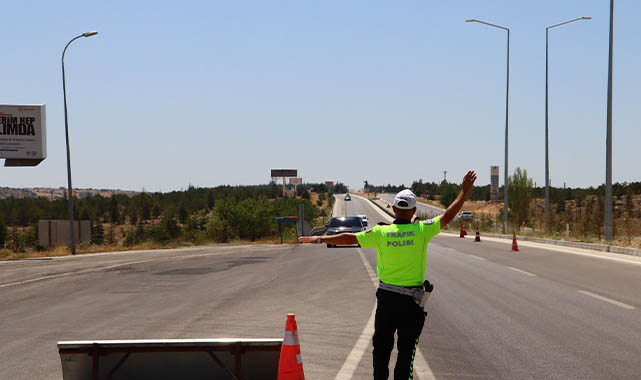 Karaman’da Polis Ekiplerinden Yoğun Yılbaşı Kontrolleri