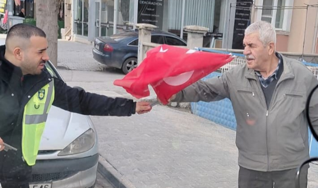 Karaman’da Esnaf Türk Bayraklarıyla Donatıldı