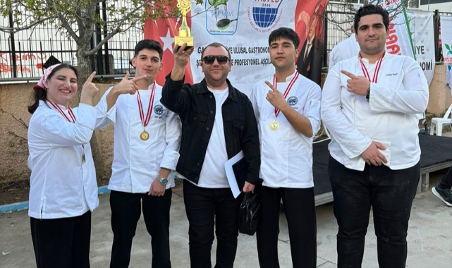 KMÜ’lü Öğrencilerden Gastronomi Festivalinde Çifte Gurur