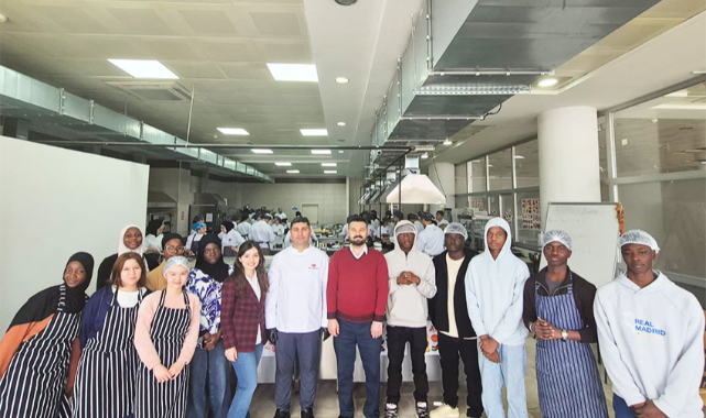 Bir Sofra, Birçok Kültür