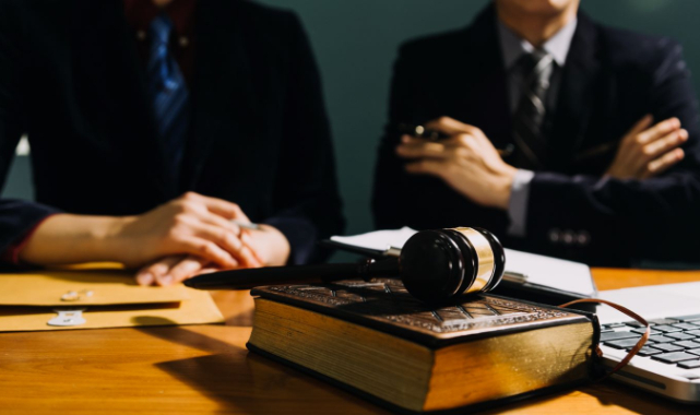 Ceza Avukatı Seçerken Nelere Dikkat Edilmeli?