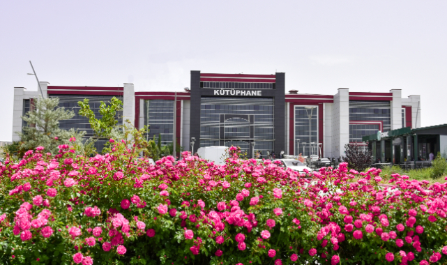KMÜ Kütüphanesinde Teknoloji Destekli Yeni Dönem