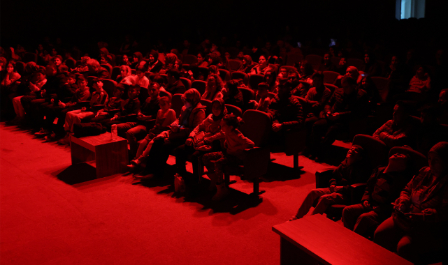 Tarihin İzinde Bir Gece: Çanakkale Ruhu Sahnede