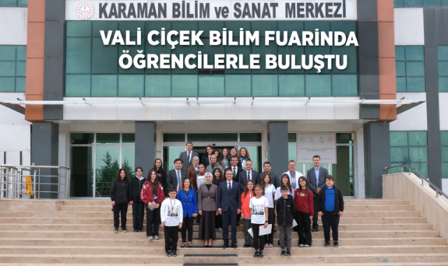 VALİ ÇİÇEK BİLİM FUARINDA ÖĞRENCİLERLE BULUŞTU